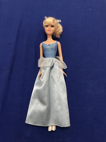 Bonecas Barbies - Foto 3