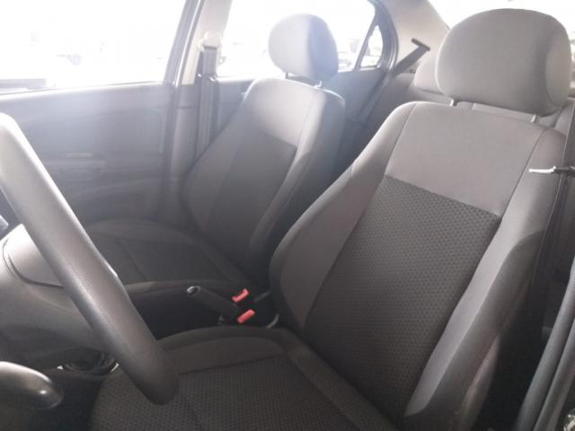 Volkswagen Voyage 1.6 MSI TOTALFLEX 4P - Foto 7
