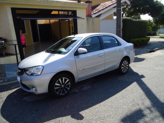 Toyota Etios Platinum Sed - Foto 6