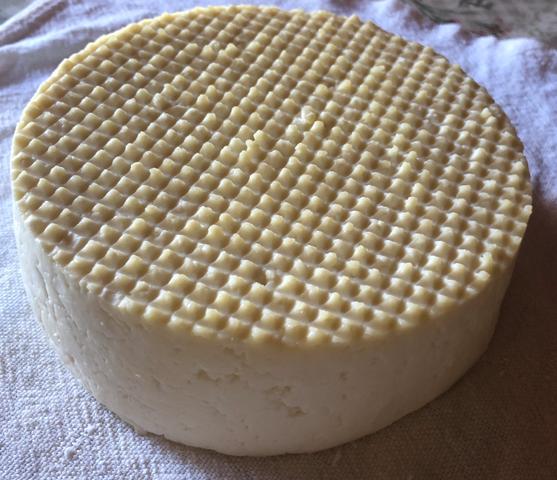 Queijo fresco e queijo enchuto - Foto 2