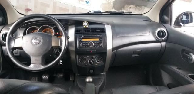 Nissan Livina Xgear 2012 - Manual - R$18.900,00 - Foto 2