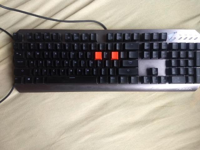 Teclado Mecânico Aorus K7 - Cherry MX Red (usado) - Foto 5