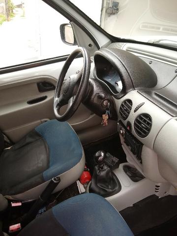 Vende se uma kangoo ano 2013 ar condicionado alarme direção hidraulica - Foto 7