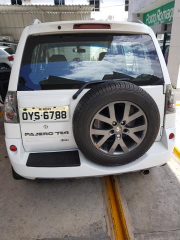 Pajero Tr4 2015 4x2 - Foto 4