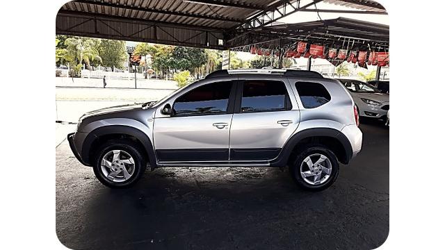 RENAULT DUSTER 2015/2015 1.6 DYNAMIQUE 4X2 16V FLEX 4P MANUAL - Foto 2