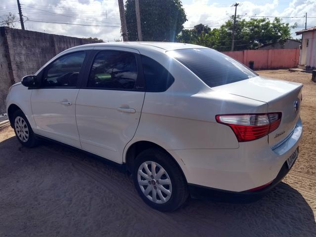 Gran Siena 1.4 8v atrative 2012 / 2013 completo