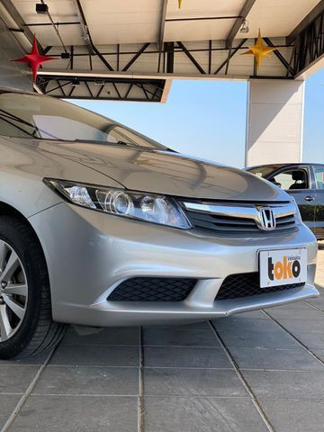 Honda Civic LXS 1.8 2012/2013 - Foto 2