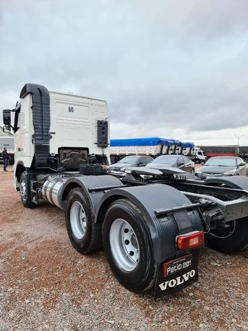 Caminhão Volvo FH460 6x2 trucado - Único dono - Foto 8