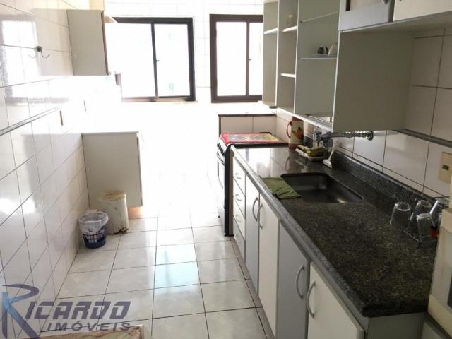 Apartamento 3 Quartos, Sendo 2 Suítes Á Venda de Frente para o Mar da Praia do Morro em Gu - Foto 8