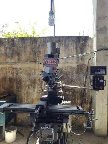 Fresadora VEKER 430i