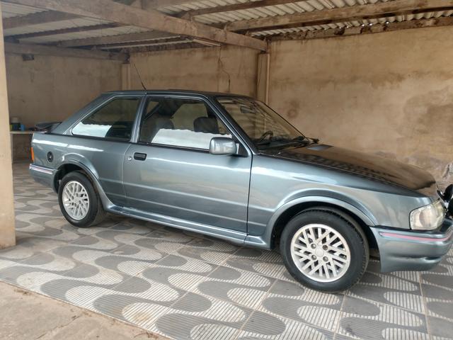 Automóvel antigo