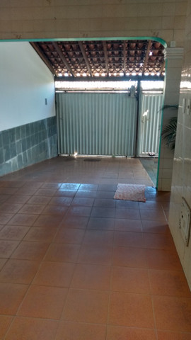 Vendo um lindo Sobrado com 5 Quartos e 3 banheiros no setor leste do Gama DF - Foto 5