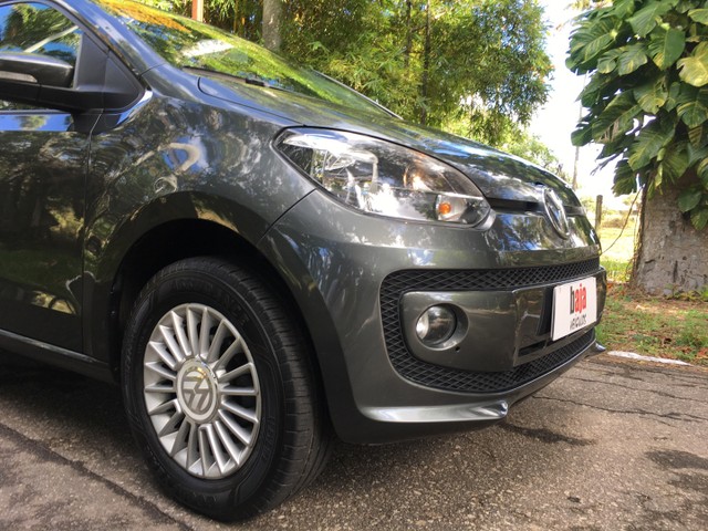 VW UP! 1.0 COMPLETO ANO 2016 POUCO RODADO AUTOMÁTICO