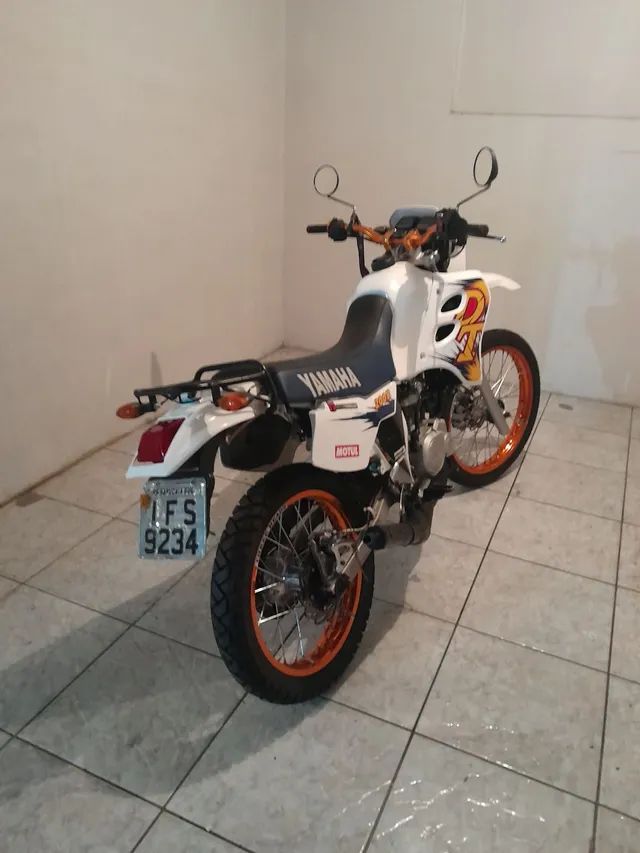 Yamaha DT 200 R - R$ 2.600,00, Moto para trilha; documentos…