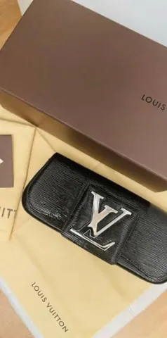Lindíssima clutch Louis Vuitton