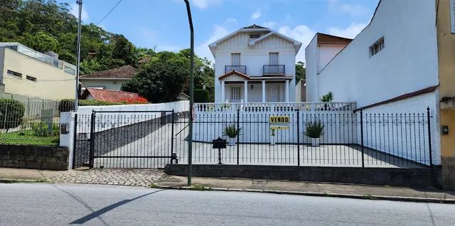 Captação de Casa a venda na Rua Montecaseros - de 173 ao fim - lado ímpar, Centro, Petrópolis, RJ
