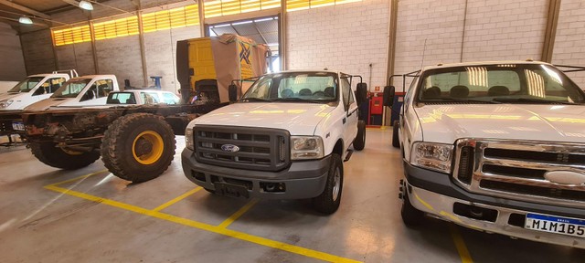 F350 4x4  - Foto 3
