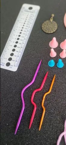 Kit De Acessórios P Tricô 16 Pcs Marcador Régua Pompom Maker - Foto 4