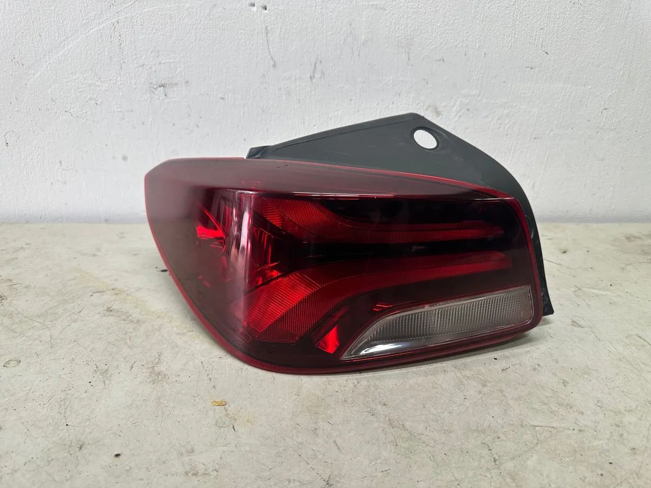 Lanterna onix 2020/2024 hatch