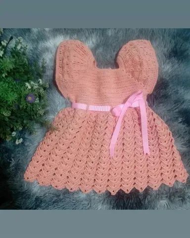 VESTIDO DE BEBÊ DE CROCHÊ 