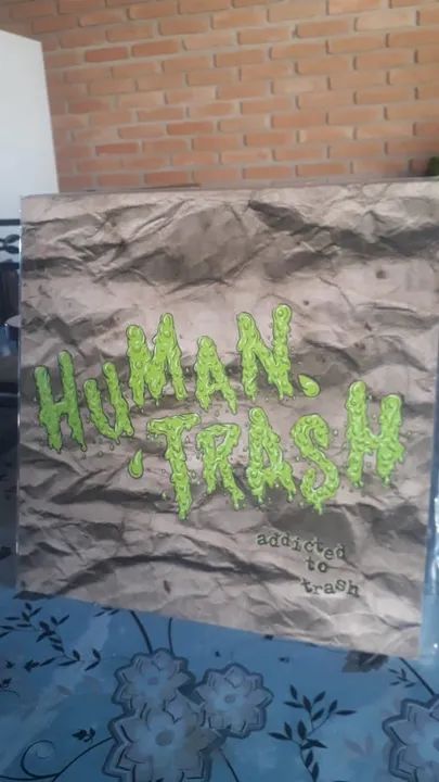 LP VINIL HUMAN TRASH - ADDICTED TO TRASH
