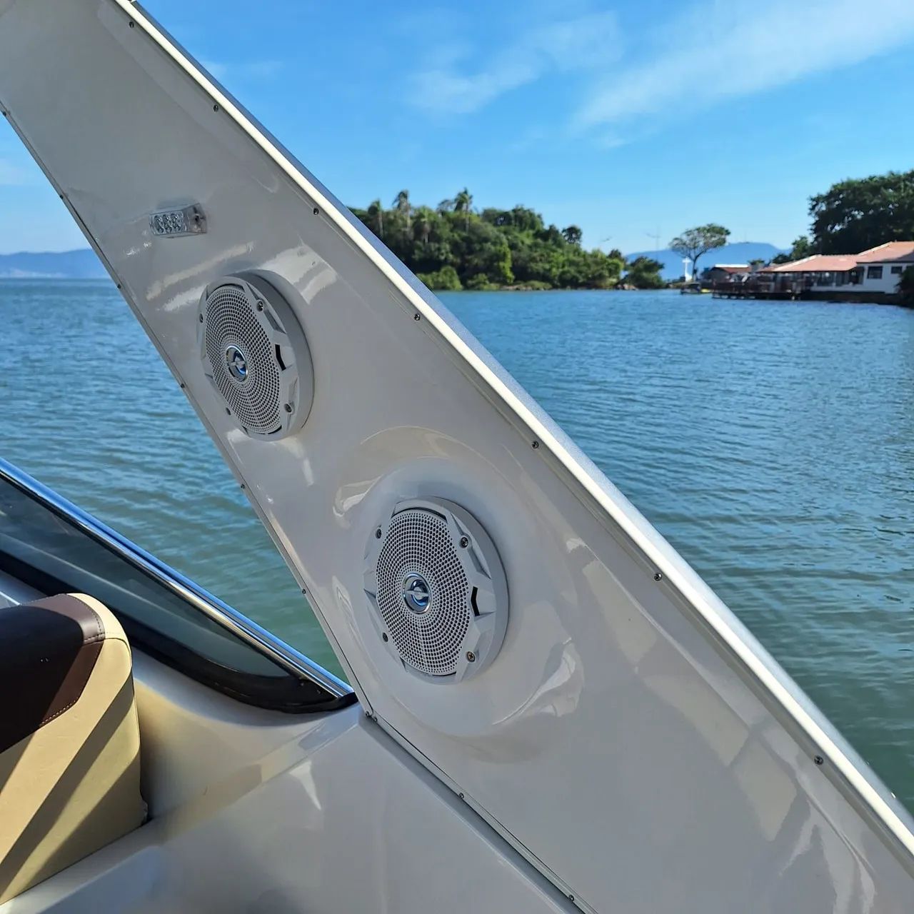 Lancha Ventura 30 pés  - Foto 10