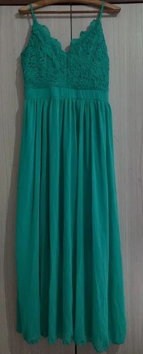 Vestido de Festa Verde Tiffany com Renda