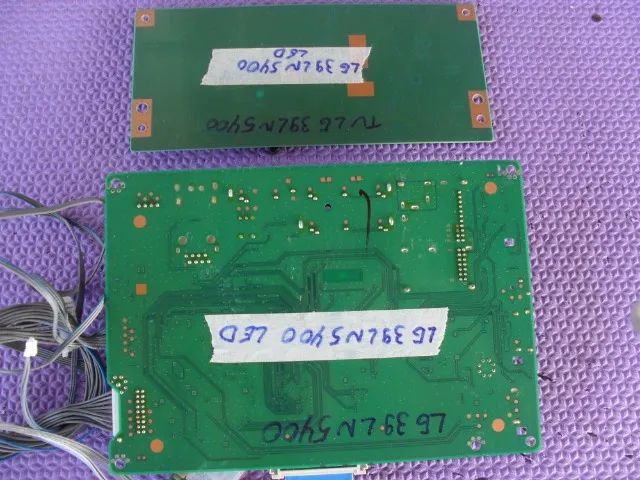 tv lg 39LN 5400 placas - Foto 2