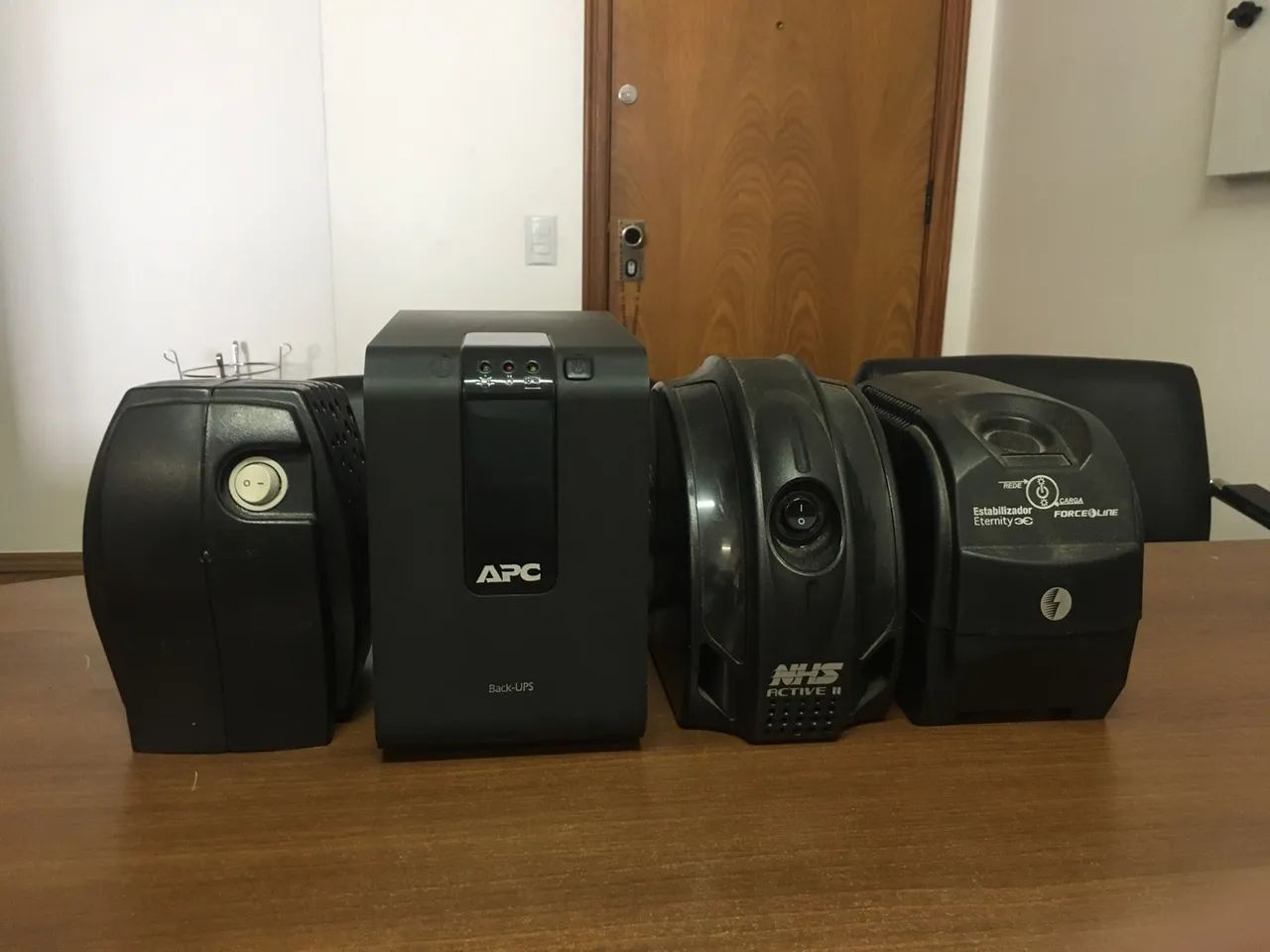 Estabilizadores de voltagem 