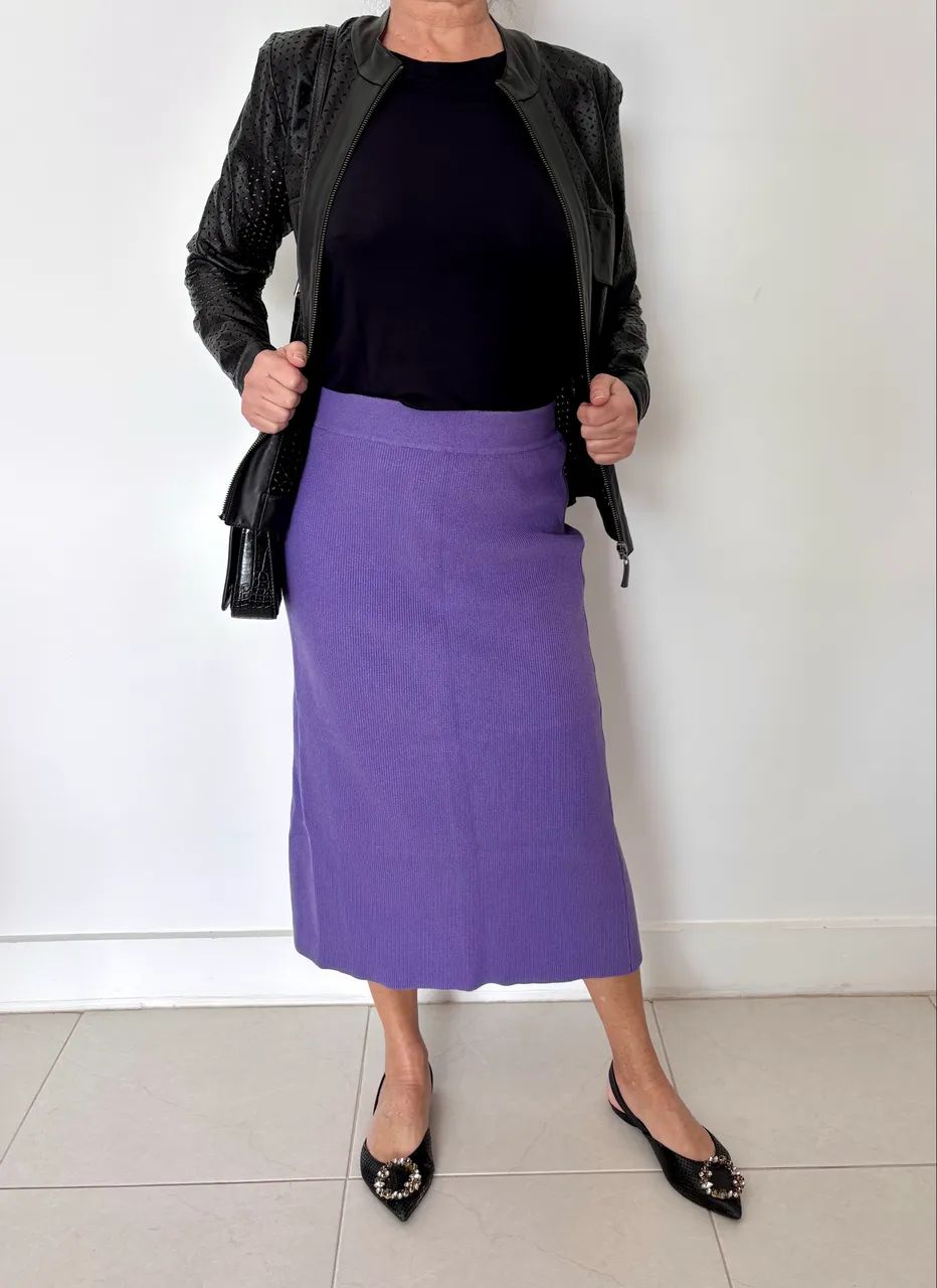 Saia Midi Evasê de Malha Anselmi  - Foto 4