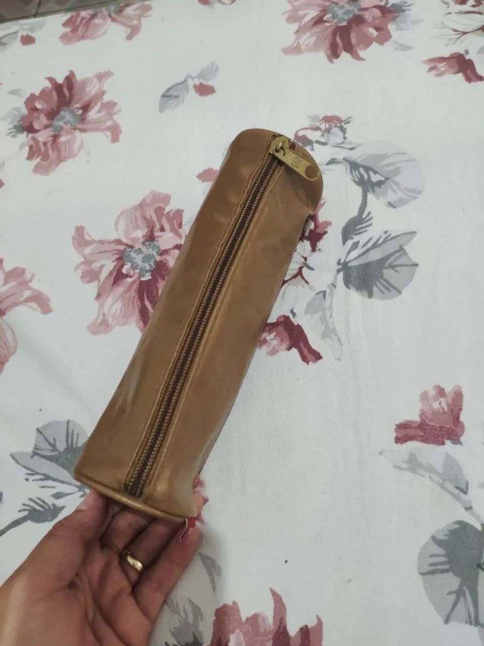 Estojo courino caramelo