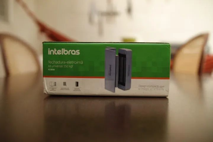 Fechadura-eletroimã FE 20150 Intelbras (USADO)
