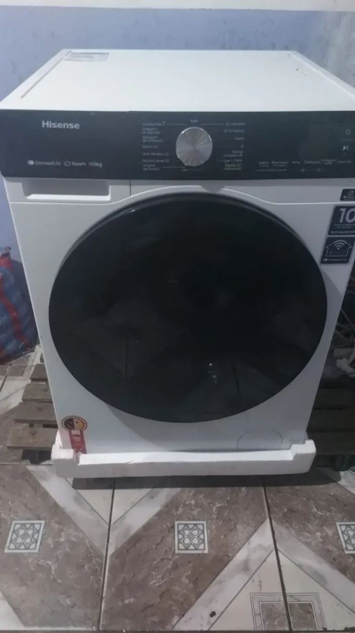 Máquina de Lavar Roupa HiSense 10kg - Nova