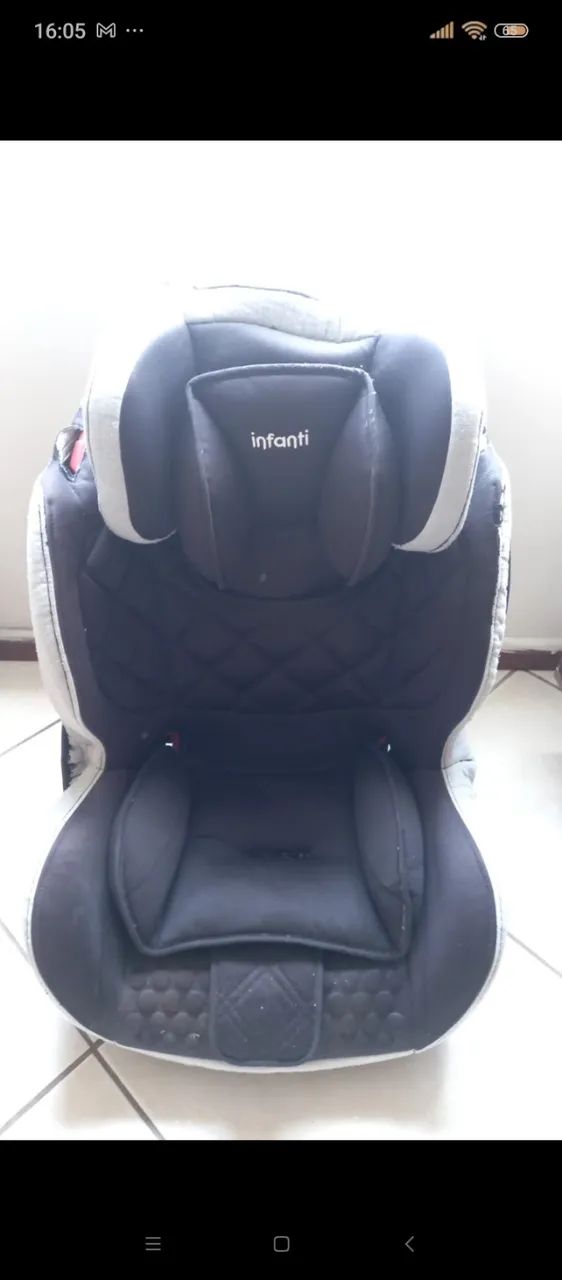 Cadeira de bebê pra carro 