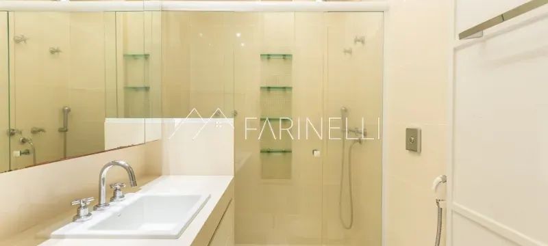 Apartamento todo reformado com vista para copa das árvores. - Foto 9