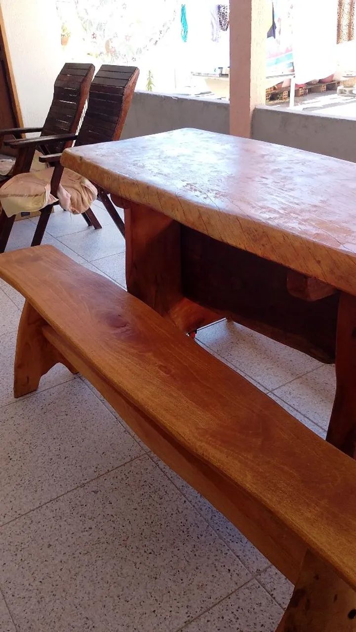 MESA RÚSTICA 2MTS COM DOIS BANCOS  - Foto 2
