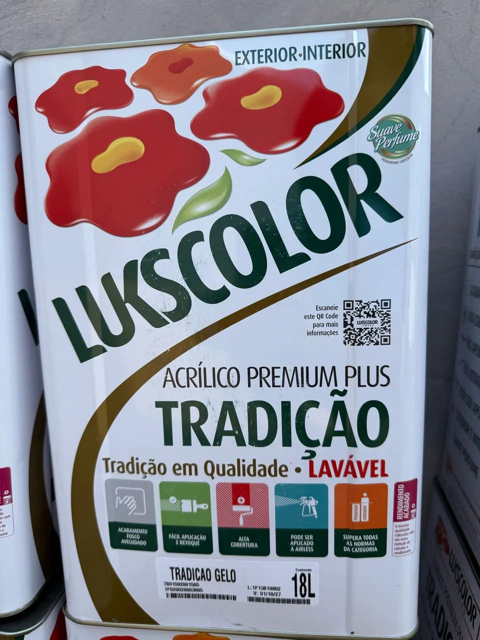 LATA 18L LUKSCOLOR GELO LACRADA NA VALIDADE