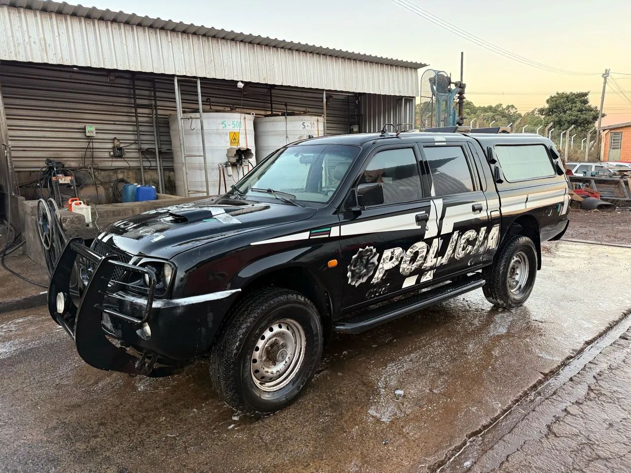 Sucata Mitsubishi L200 Triton 4x4 08/09 para retirada de peças  - Foto 2