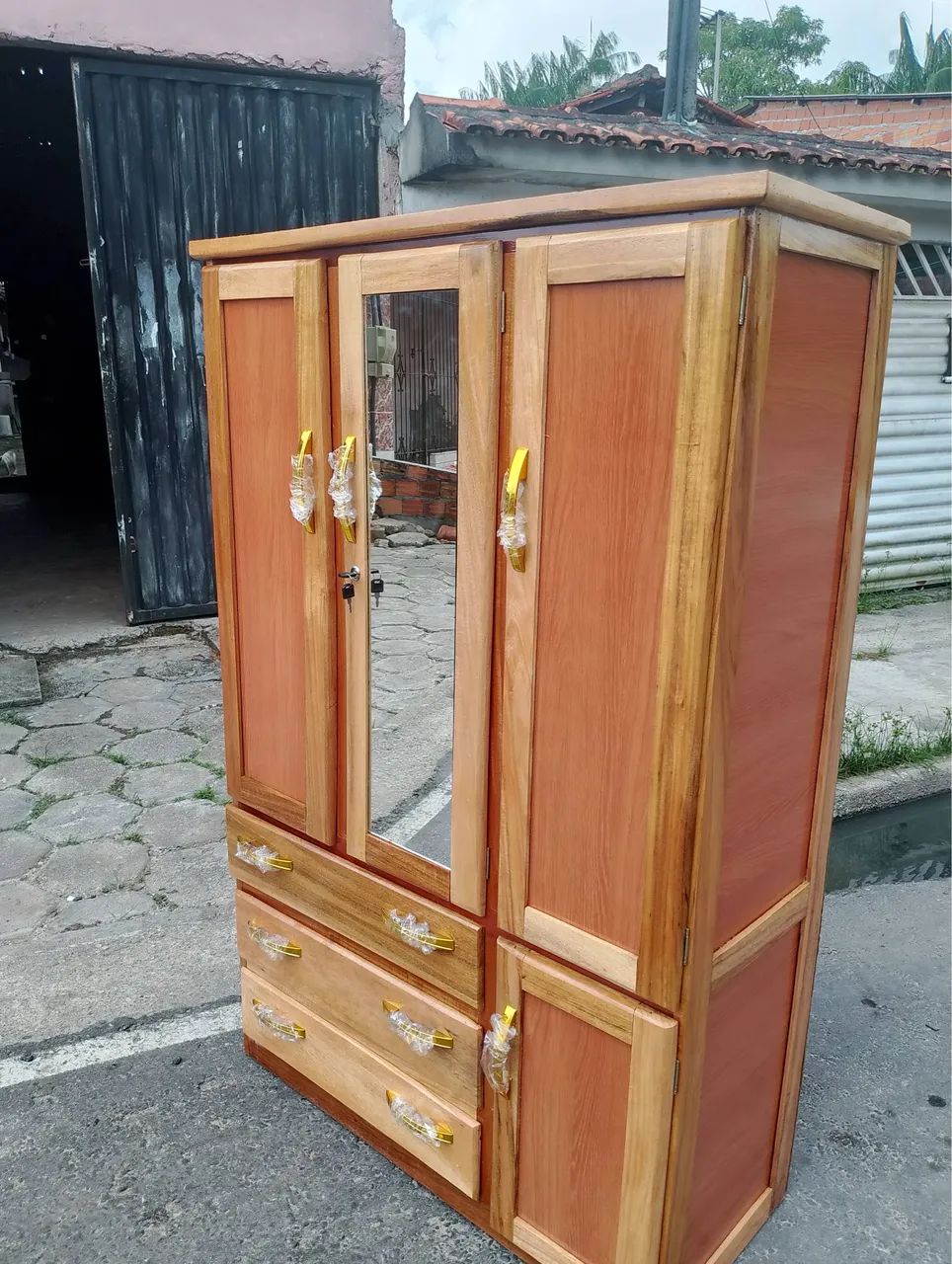Guarda roupa com espelho  - Foto 3