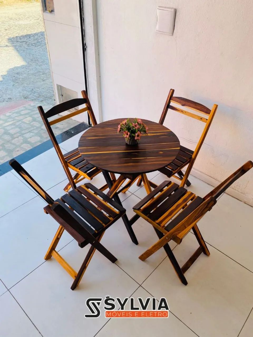 Conjunto dobrável invernizada tampo redondo 