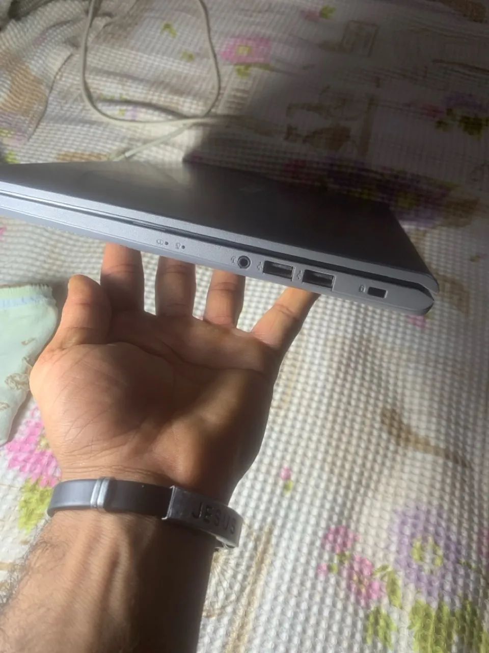 Notebook Dell em ótimo estado