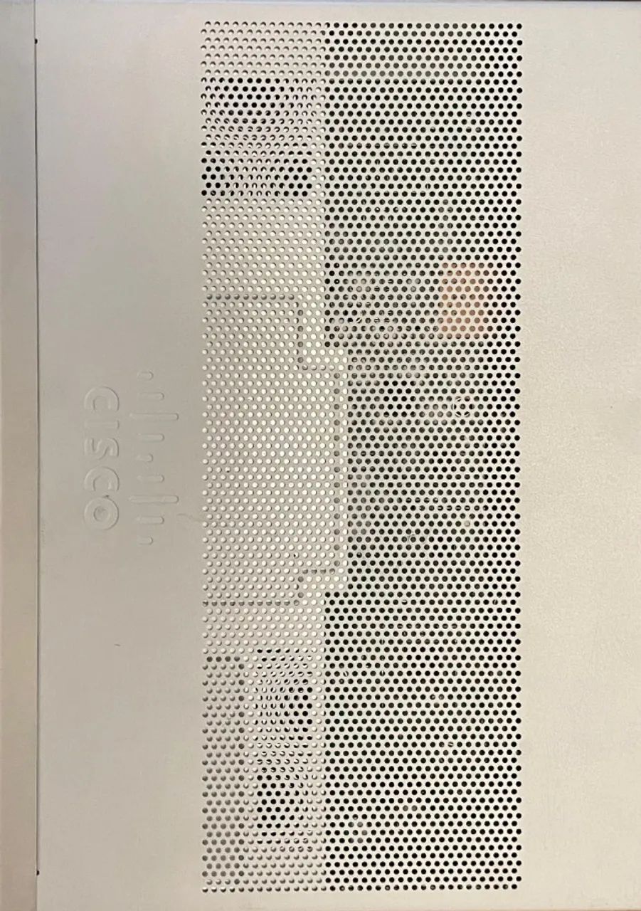 Roteador Cisco ISR C1111-4P - Ótimo estado - Sem Fonte