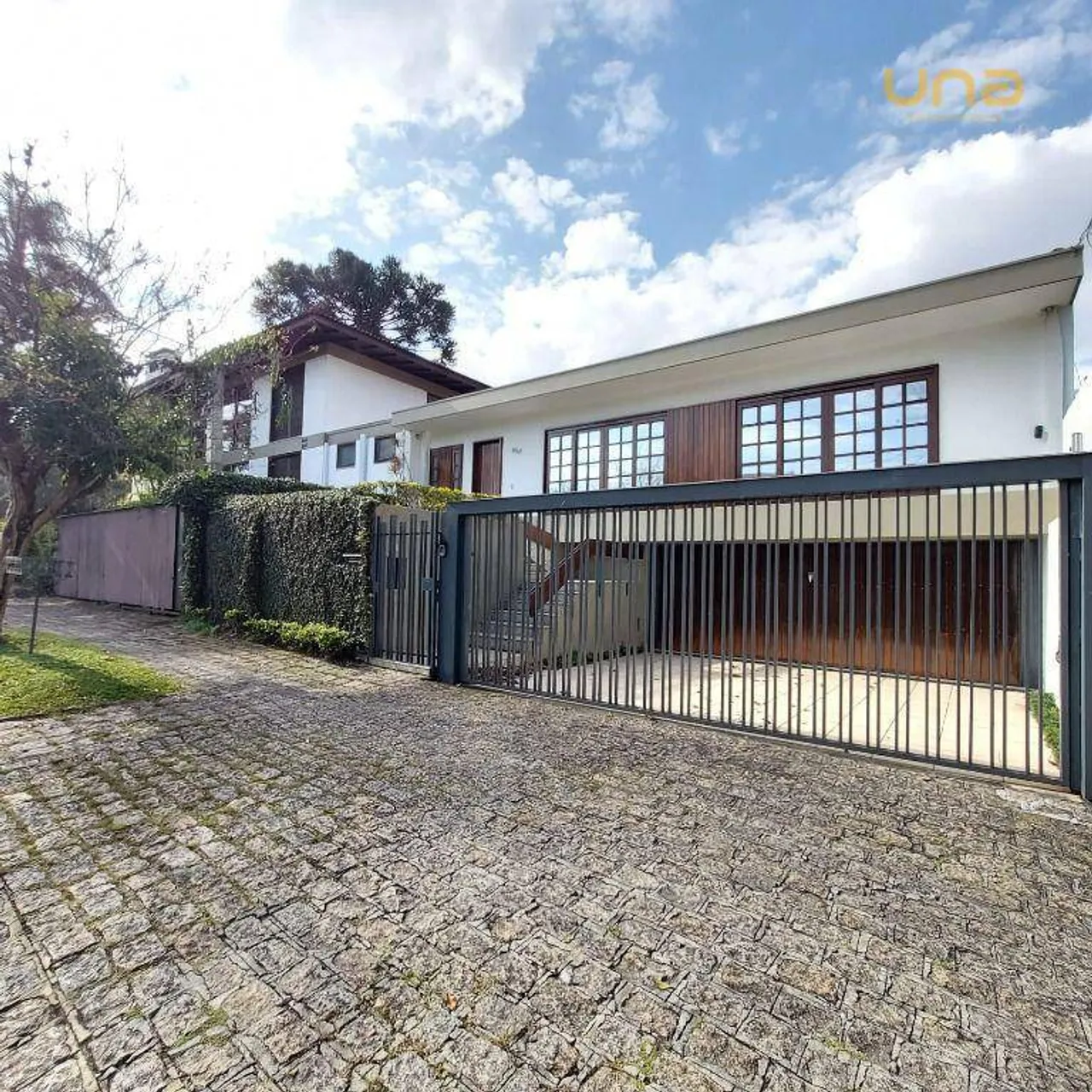 Casa com 06 amplas salas (04 BWCs) para alugar, 420 m² por R$ 14.900/mês - 05 vagas - PX S