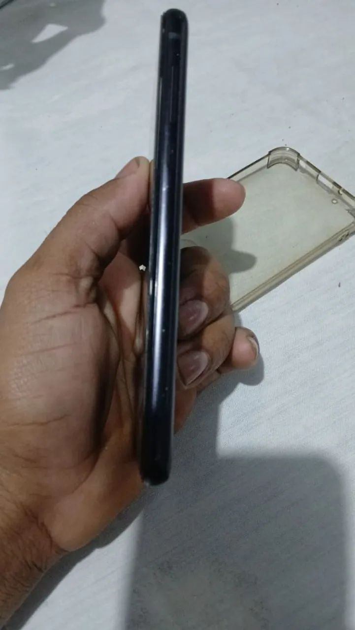 Motorola one zoom em bom estado nunca aberto tela intacta sem nenhum trinco  - Foto 4