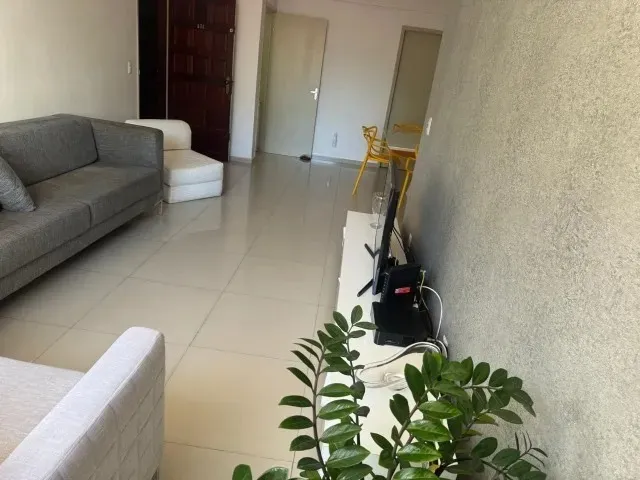 4/4 na ponta verde Mobiliado a 100 m da praia