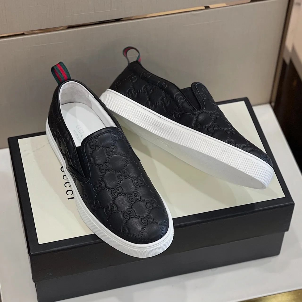 Tênis Gucci Slip-on  