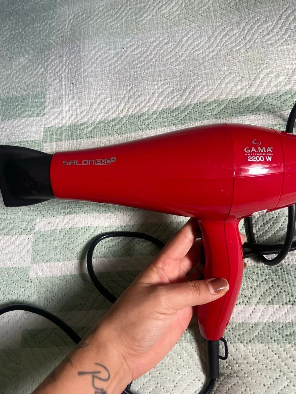 Secador gama Eletroportáteis Para Cuidados Pessoais Neópolis