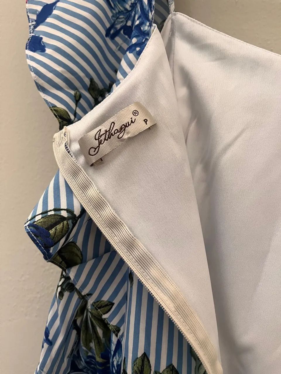 Vestido em tecido de viscose com forro número 38 - Foto 5