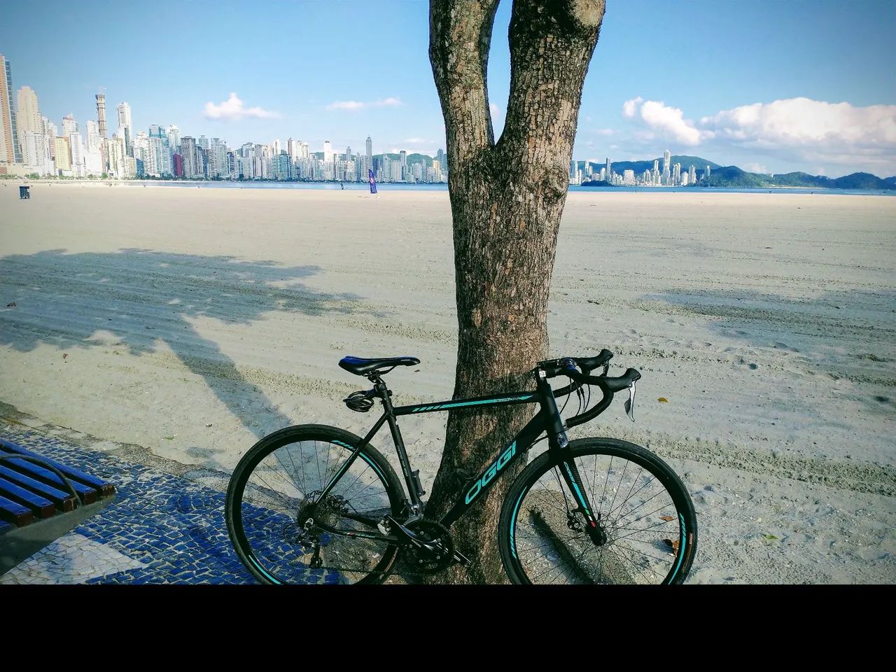 Bicicleta Oggi Veloce disc Aro 700