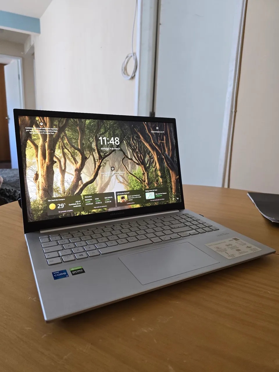 Notebook Asus Vivobook com Intel Core i7